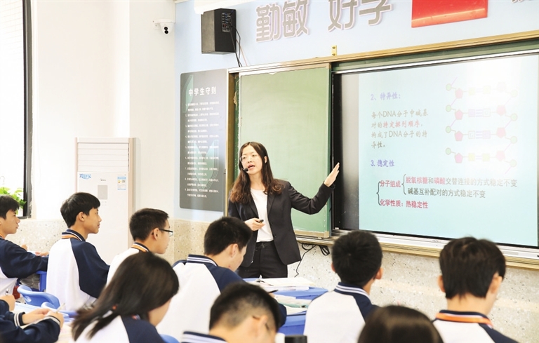 9a2a324133dd8c0a2886117dacb67e19_0707013_001_01_s.jpg