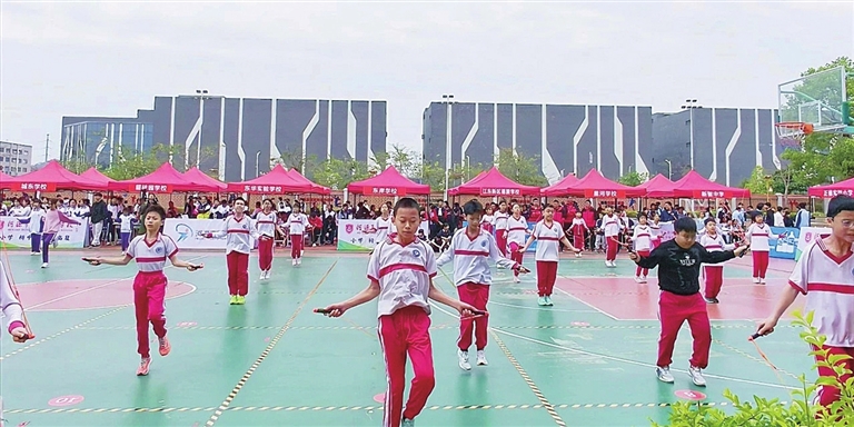 8deea21d5288cfe9acd4a745e9807e8d_hyrbs0321006_004_01_s.jpg