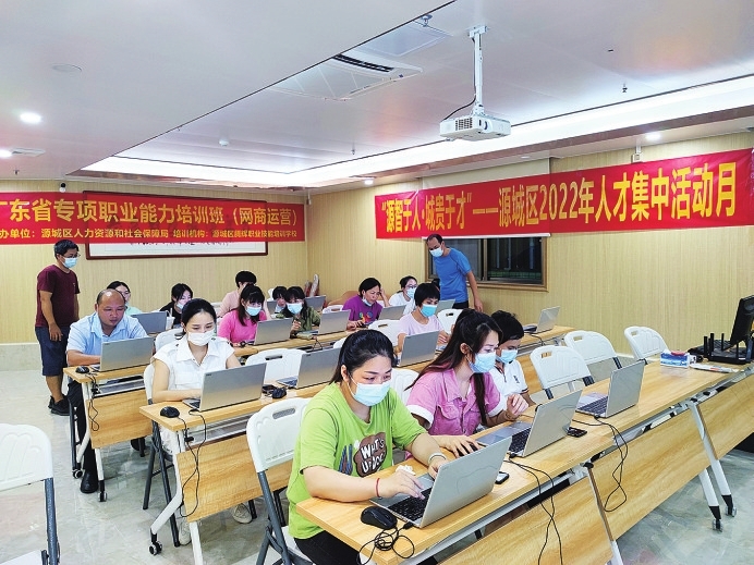 c3b9dc20f65a15740cb8bb9542d61066_1012049_001_03_s.jpg