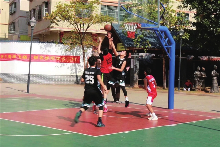 eab33eb3a568954e572bc784e2780a9f_hyrbs0220007_005_01_s.jpg
