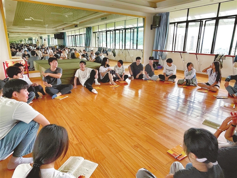 dc2032be259d2e4227f0b181294dbc52_hyrbs1012002_001_01_s.jpg dc2032be259d2e4227f0b181294dbc52_hyrbs1012002_001_01_s.jpg