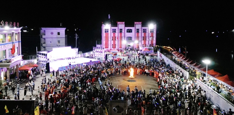 hyrbs1005001_005_01_s[1].jpg